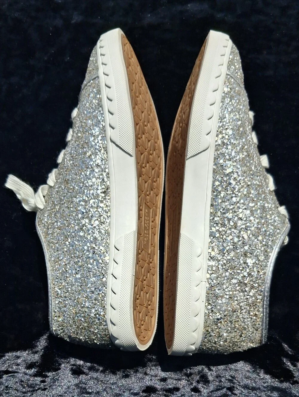 Kate Spade New York Vale Silver Glitter Lace Up Fashion Sneakers Size 7.5